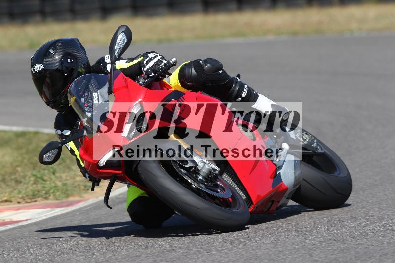 Archiv-2022/50 09.08.2022 MSS und TÖFF Track Day ADR/Gruppe rot/unklar